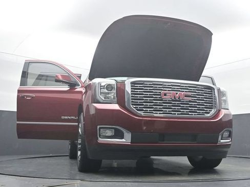 Used 2020 GMC Yukon Denali w/ Denali Ultimate Package AWD/4WD image 60