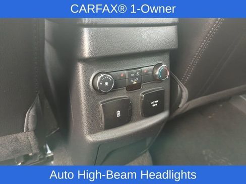 Used 2018 Ford Explorer Limited w/ Ford Safe & Smart Package image 34