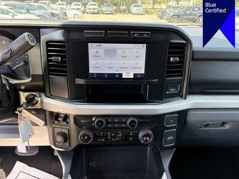 Used 2023 Ford F250 XLT w/ FX4 Off-Road Package AWD/4WD image 13