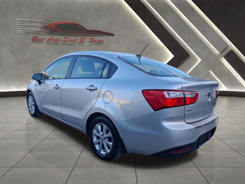 Used 2013 Kia Rio EX w/ Convenience Pkg image 12