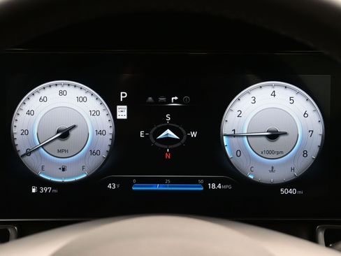 Certified 2025 Hyundai Elantra SEL w/ Cargo Package image 23