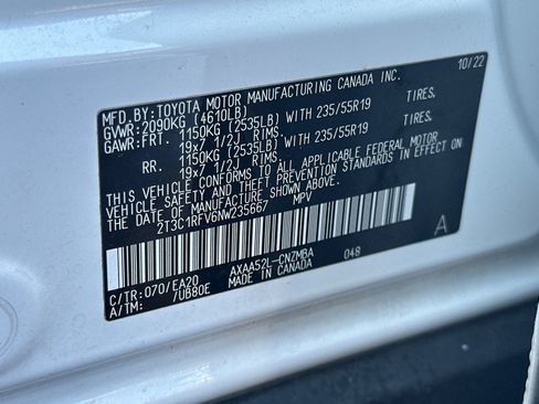 Certified 2022 Toyota RAV4 XLE Premium FWD image 29