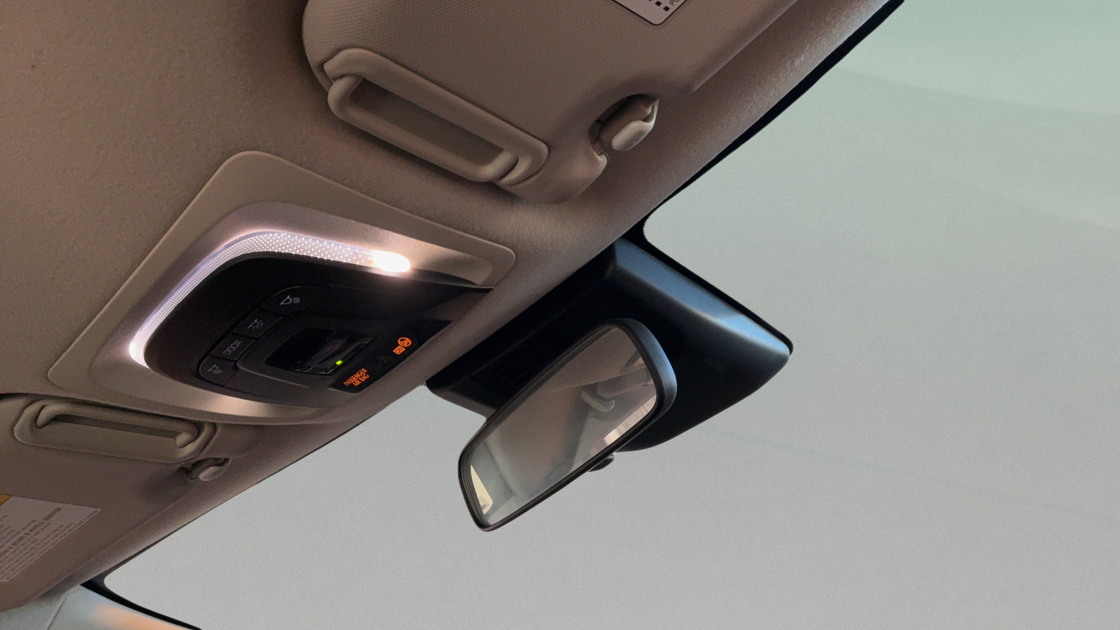 Certified 2024 Toyota Corolla LE FWD image 34