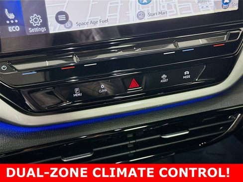 Used 2023 Volkswagen ID.4 Pro S image 19