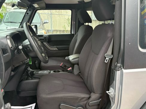 Used 2014 Jeep Wrangler Sport image 18