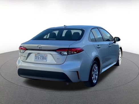 Used 2025 Toyota Corolla LE image 14