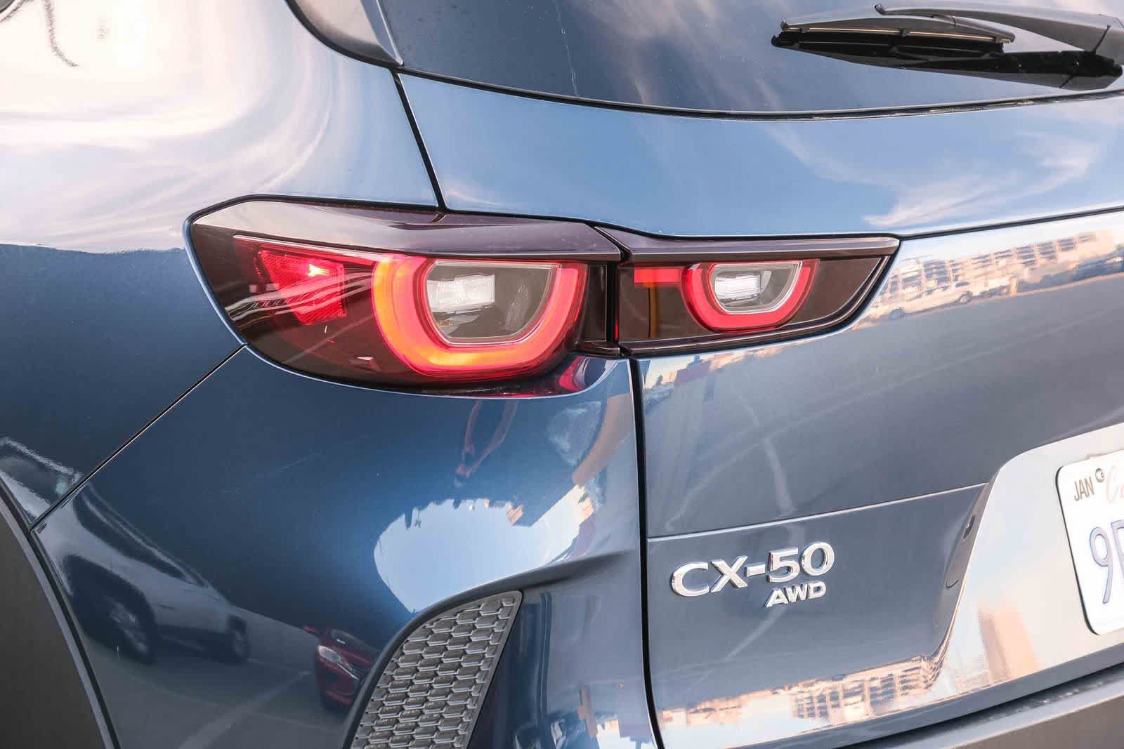 Used 2025 MAZDA CX-50 AWD 2.5 S w/ Preferred Package image 7