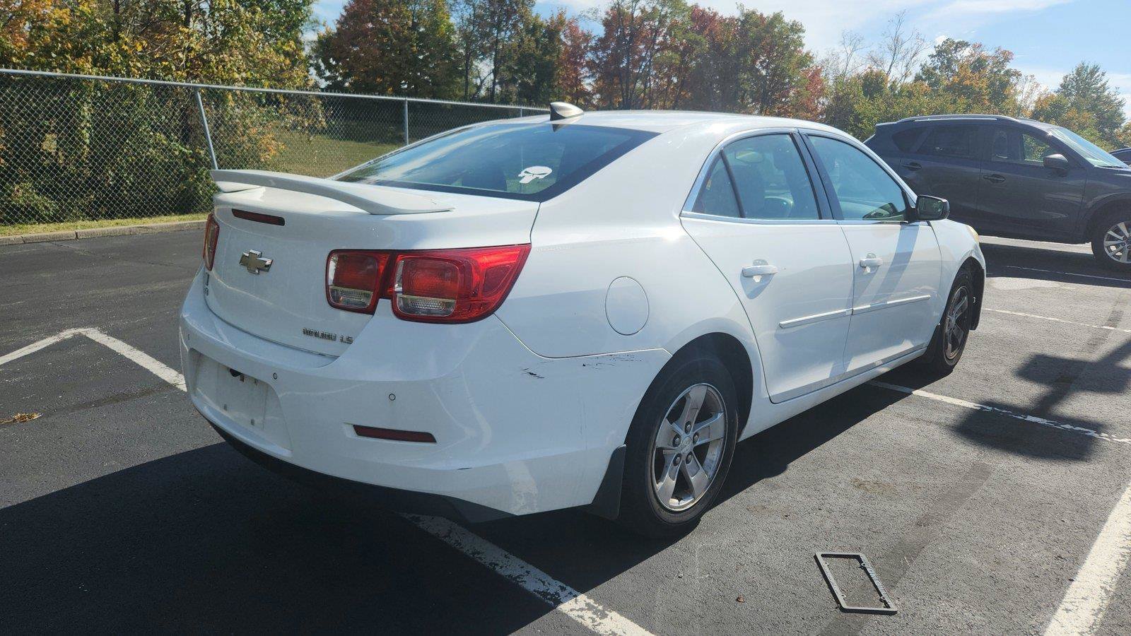 Used 2016 Chevrolet Malibu LS w/ Protection Package FWD image 2