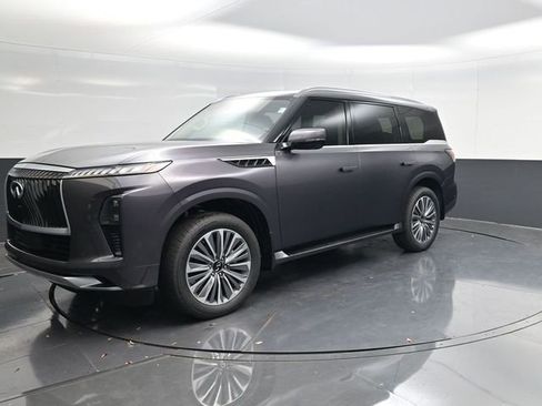 New 2026 INFINITI QX80 Luxe image 7
