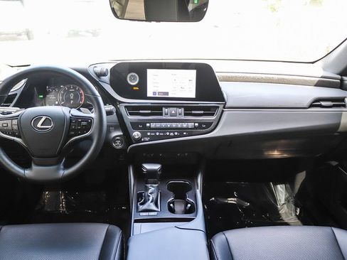 Used 2025 Lexus ES 300h w/ Premium Package FWD image 12