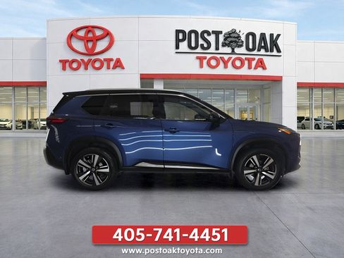 Used 2021 Nissan Rogue Platinum FWD image 7