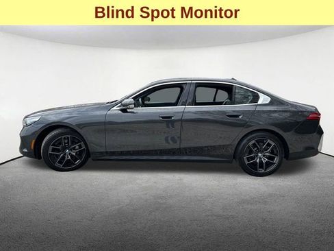 Used 2026 BMW 530i xDrive AWD/4WD image 5