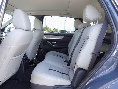 Certified 2025 MAZDA CX-70 Plug-In Hybrid w/ Premium Pkg AWD/4WD image 14