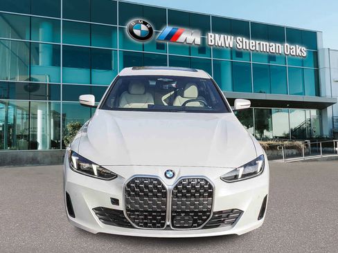 New 2026 BMW 430i 430i w/ Premium Package image 2