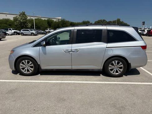 Used 2014 Honda Odyssey EX-L image 2