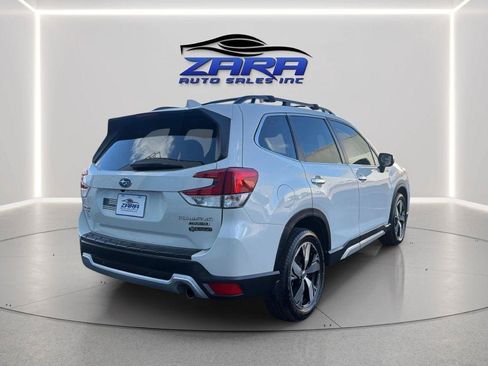 Used 2019 Subaru Forester Touring AWD/4WD image 7