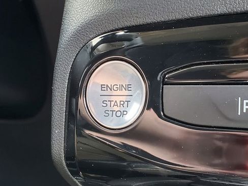 Used 2023 Ford Escape Platinum image 23