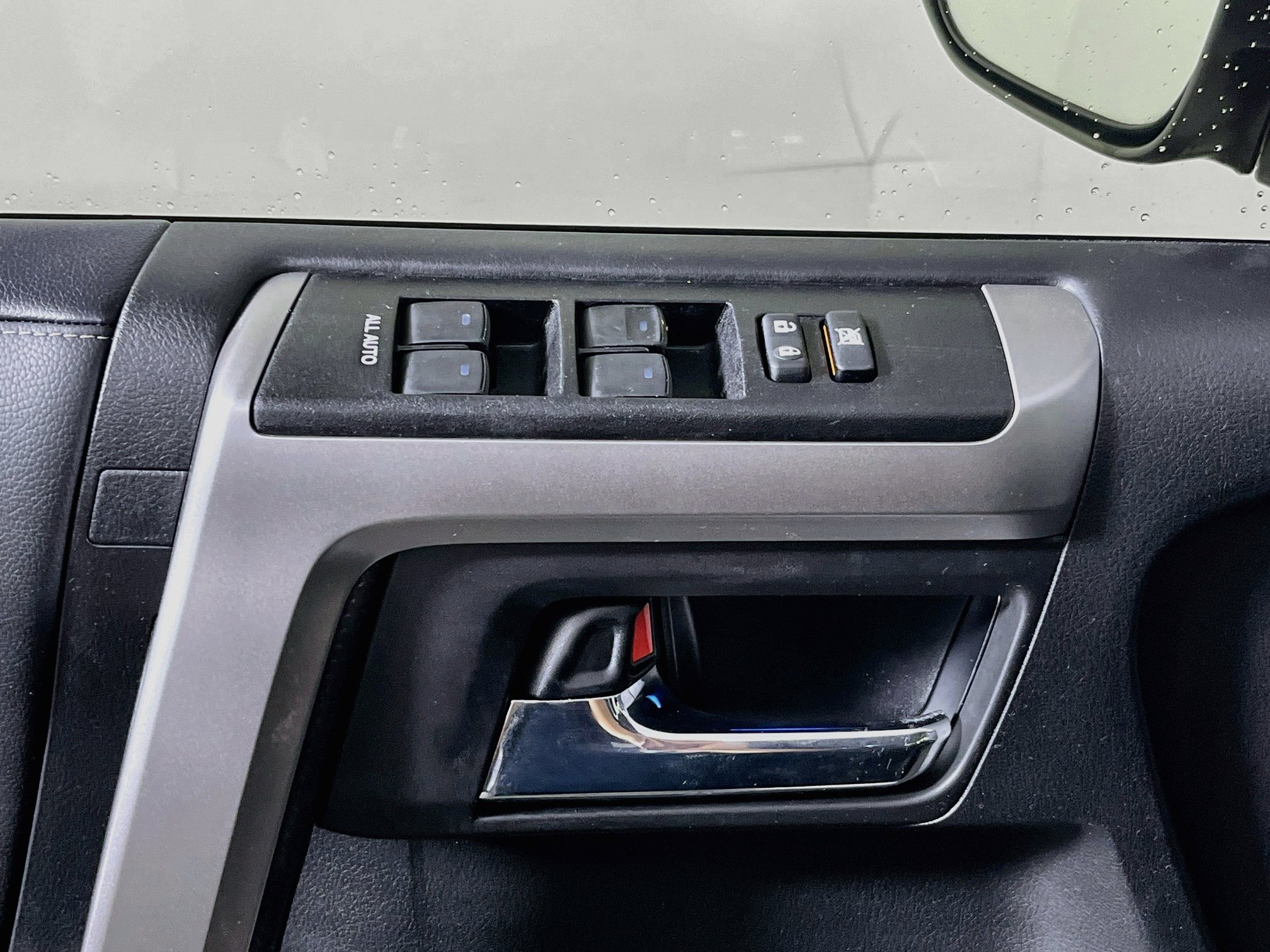 Used 2023 Toyota 4Runner Limited RWD image 16