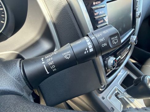 Used 2023 Nissan Murano SV AWD/4WD image 24