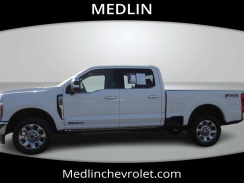 Used 2023 Ford F250 Lariat w/ Lariat Ultimate Package image 5