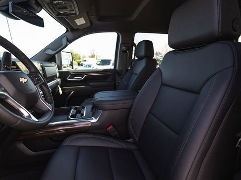 New 2025 Chevrolet Silverado 3500 LT w/ All Star Edition image 26