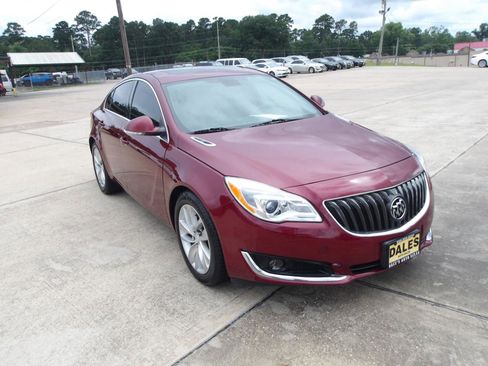 Used 2016 Buick Regal FWD image 4