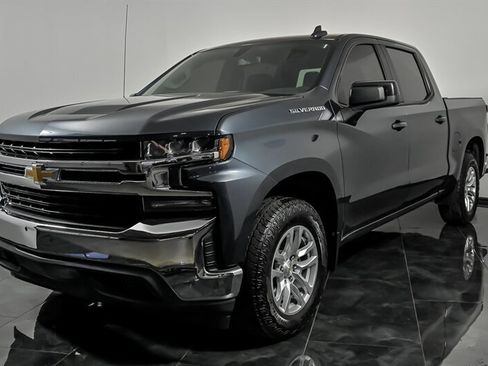 Used 2020 Chevrolet Silverado 1500 LT RWD image 5