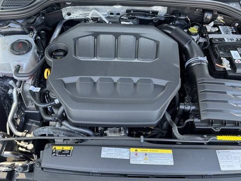 Used 2023 Volkswagen GTI Autobahn FWD image 31
