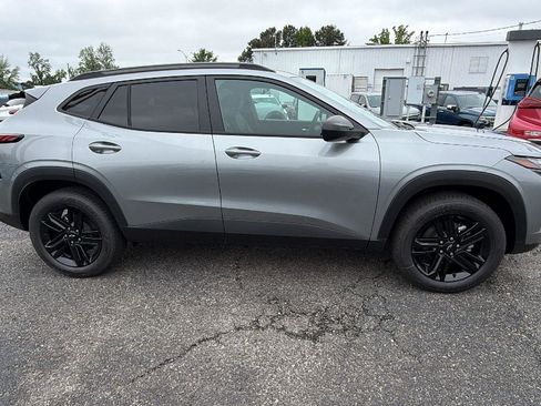 New 2026 Chevrolet Trax ACTIV FWD image 4
