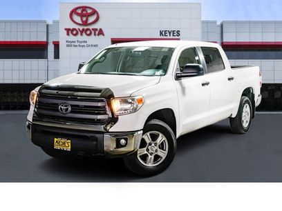 Used 2014 Toyota Tundra SR5 w/ SR5 Upgrade Package