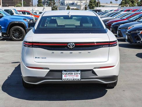 New 2026 Toyota Crown XLE image 8