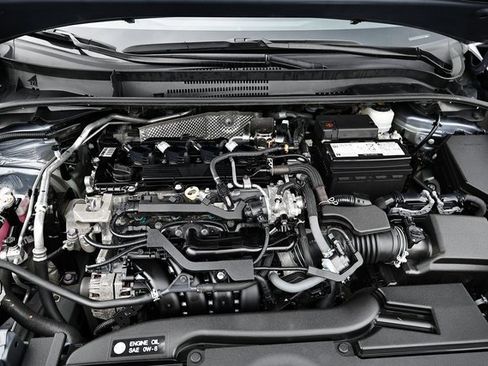 Used 2024 Toyota Corolla LE image 30