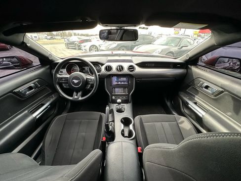 Used 2020 Ford Mustang GT image 12