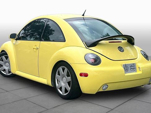 Used 2001 Volkswagen Beetle GLX FWD image 11