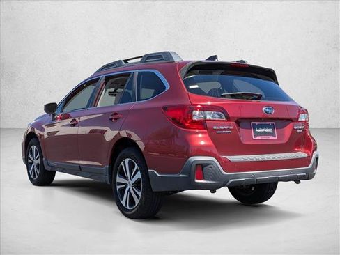 Used 2019 Subaru Outback 3.6R Limited AWD/4WD image 8