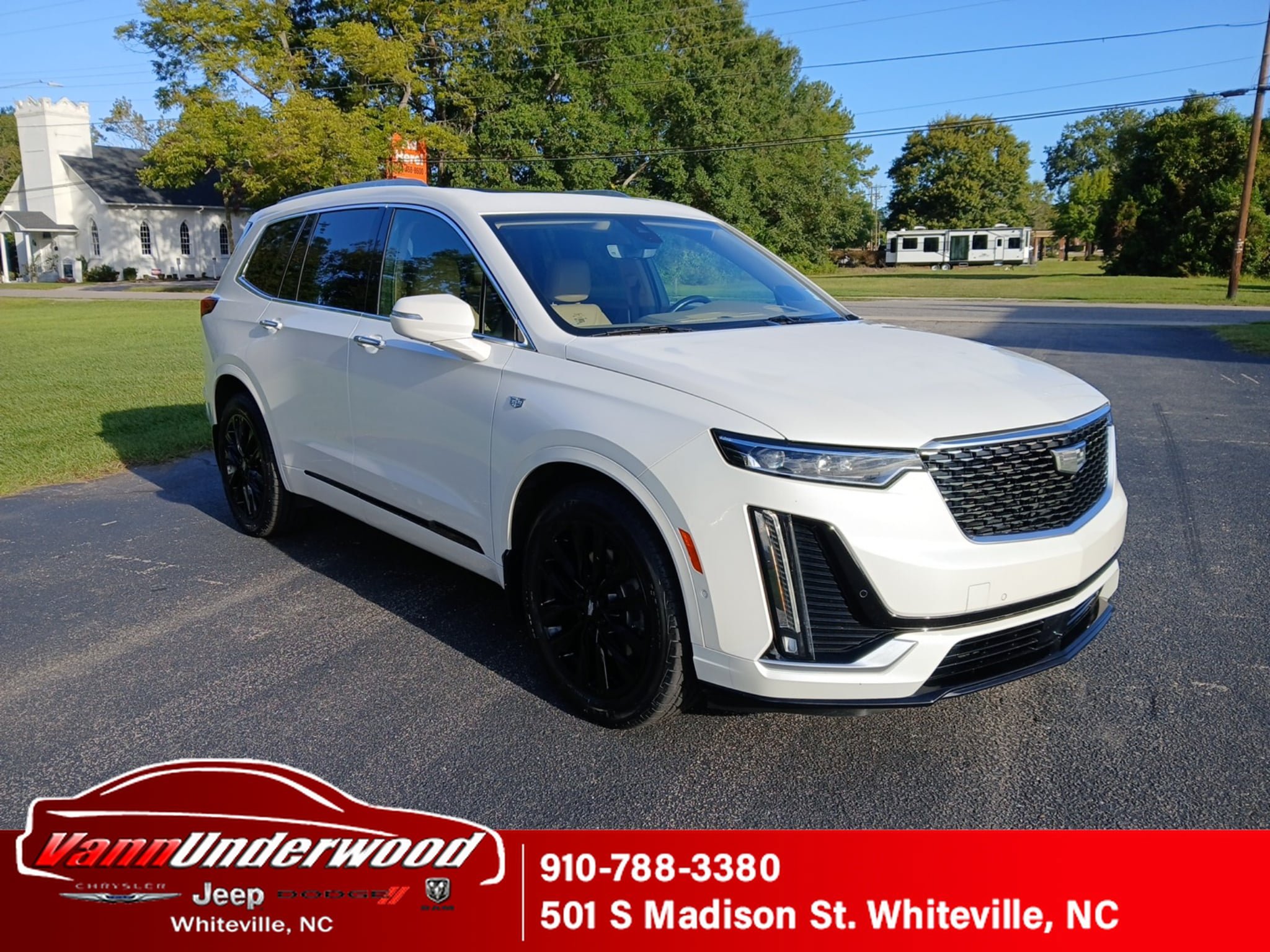 Used 2022 Cadillac XT6 Premium Luxury w/ Platinum Package AWD/4WD image 1