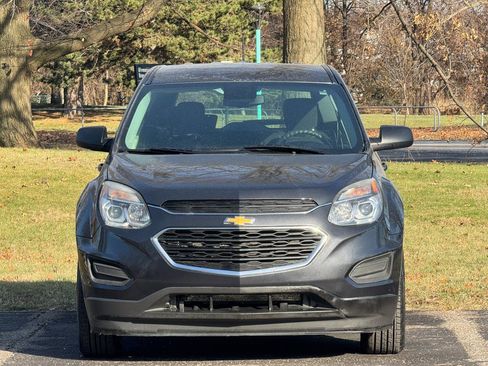 Used 2017 Chevrolet Equinox LS image 10
