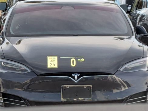 Used 2023 BMW X6 xDrive40i w/ M Sport Package image 42