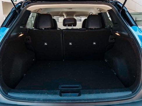 Used 2026 Nissan Kicks SR image 6