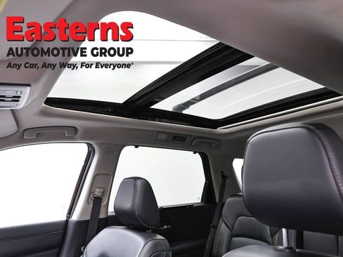 Used 2023 Nissan Pathfinder SL w/ SL Premium Package image 36