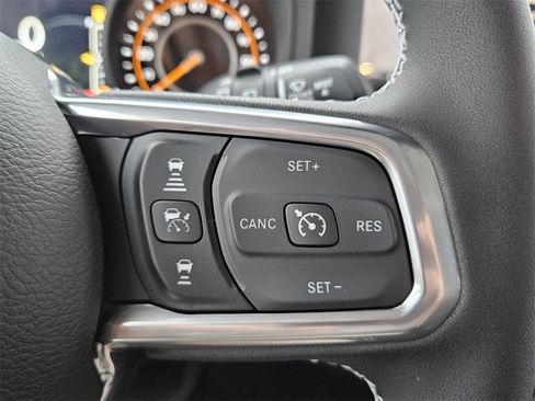 New 2025 Jeep Wrangler Sahara w/ Technology Group image 22