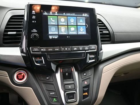 Used 2018 Honda Odyssey EX-L image 11