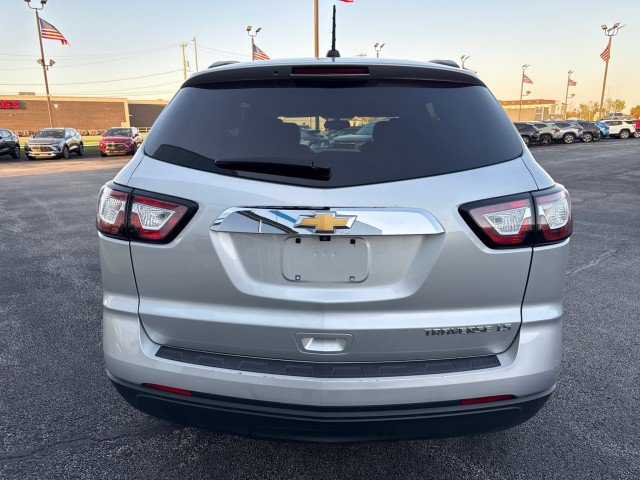 Used 2016 Chevrolet Traverse LS FWD image 4