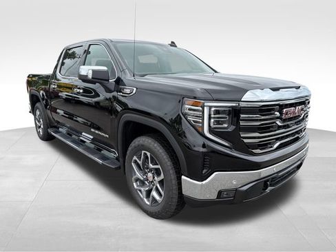 New 2026 GMC Sierra 1500 SLT w/ SLT Premium Plus Package AWD/4WD image 1