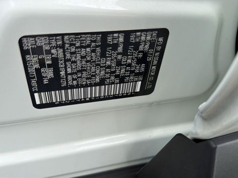 Used 2023 Nissan Rogue SL AWD/4WD image 43