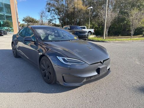 Used 2022 Tesla Model S image 8