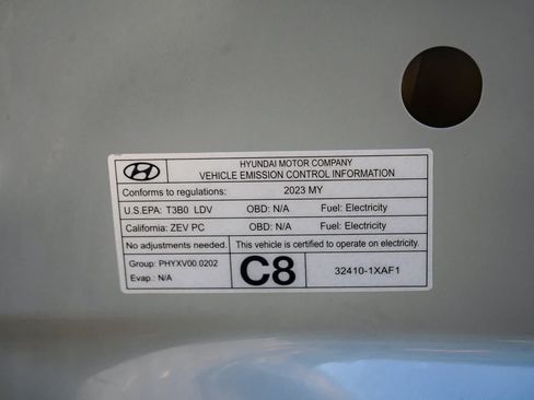Used 2023 Hyundai Ioniq 6 SEL AWD/4WD image 27