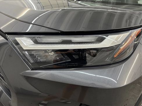 Used 2023 Toyota RAV4 LE AWD/4WD image 31