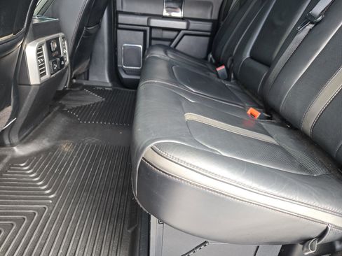 Used 2020 Ford F350 Platinum image 33
