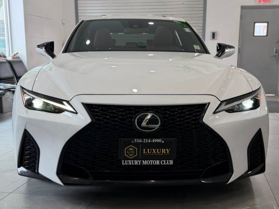 Used 2024 Lexus IS 300 F Sport RWD image 3